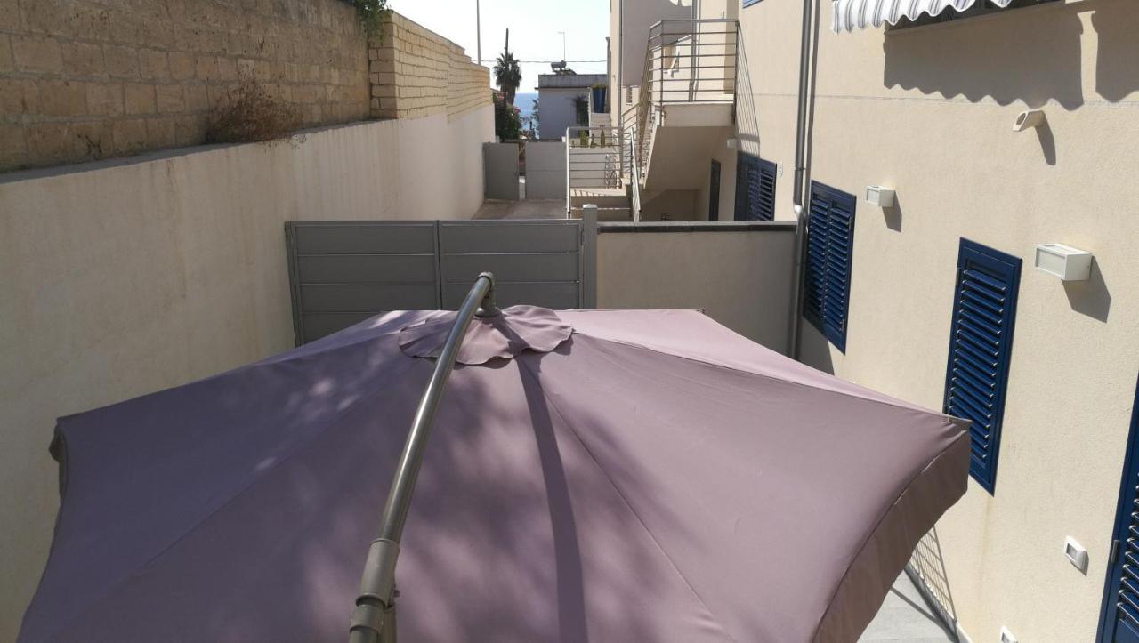 White & Blue Apartment Lido di Noto ภายนอก รูปภาพ