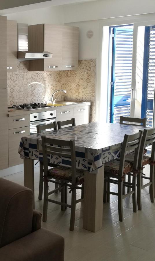 White & Blue Apartment Lido di Noto ภายนอก รูปภาพ